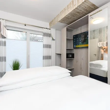 Moderne Mit Terrasse In Ruhiger Lage * Bensersiel