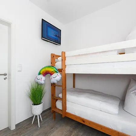 Moderne Mit Terrasse In Ruhiger Lage Bensersiel