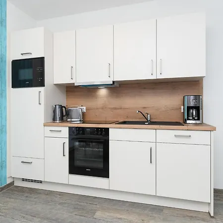 Moderne Mit Terrasse In Ruhiger Lage *